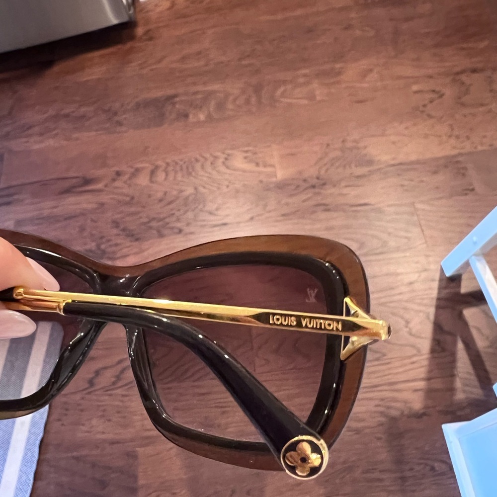 Louis Vuitton Brown and Gold Sunglasses - Picture 7 of 12